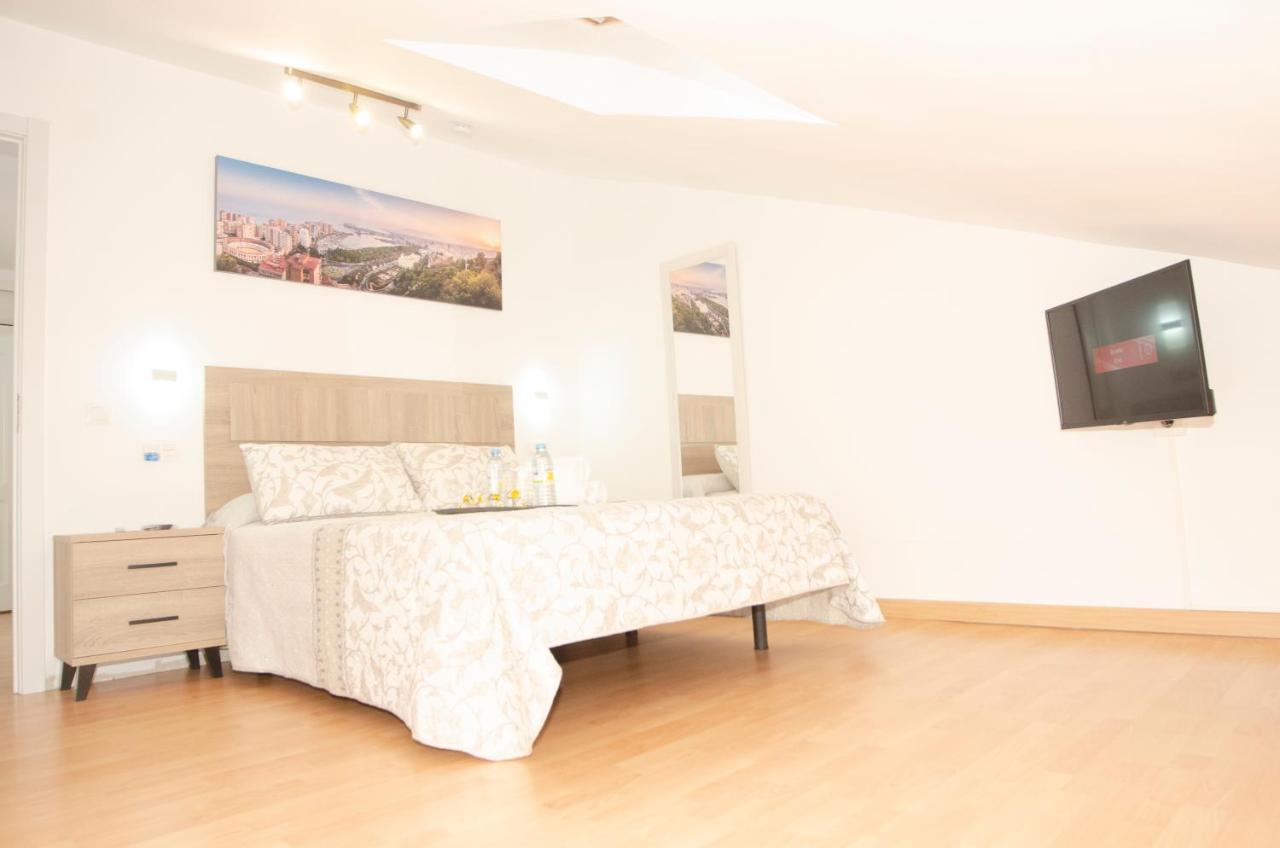 Alojamiento Alameda Malaga Zewnętrze zdjęcie